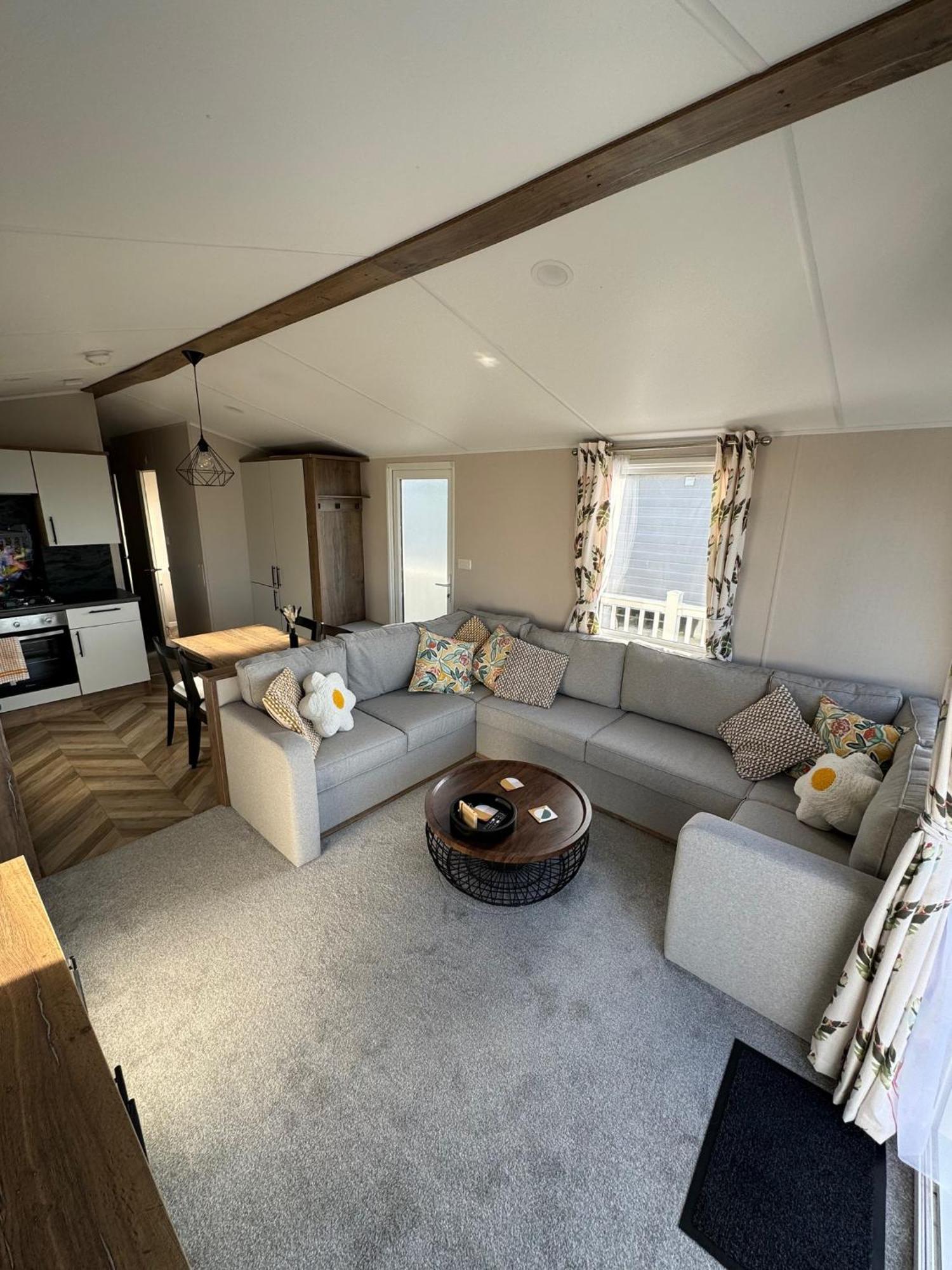 Sea La Vie Lodge New Quay  Bagian luar foto