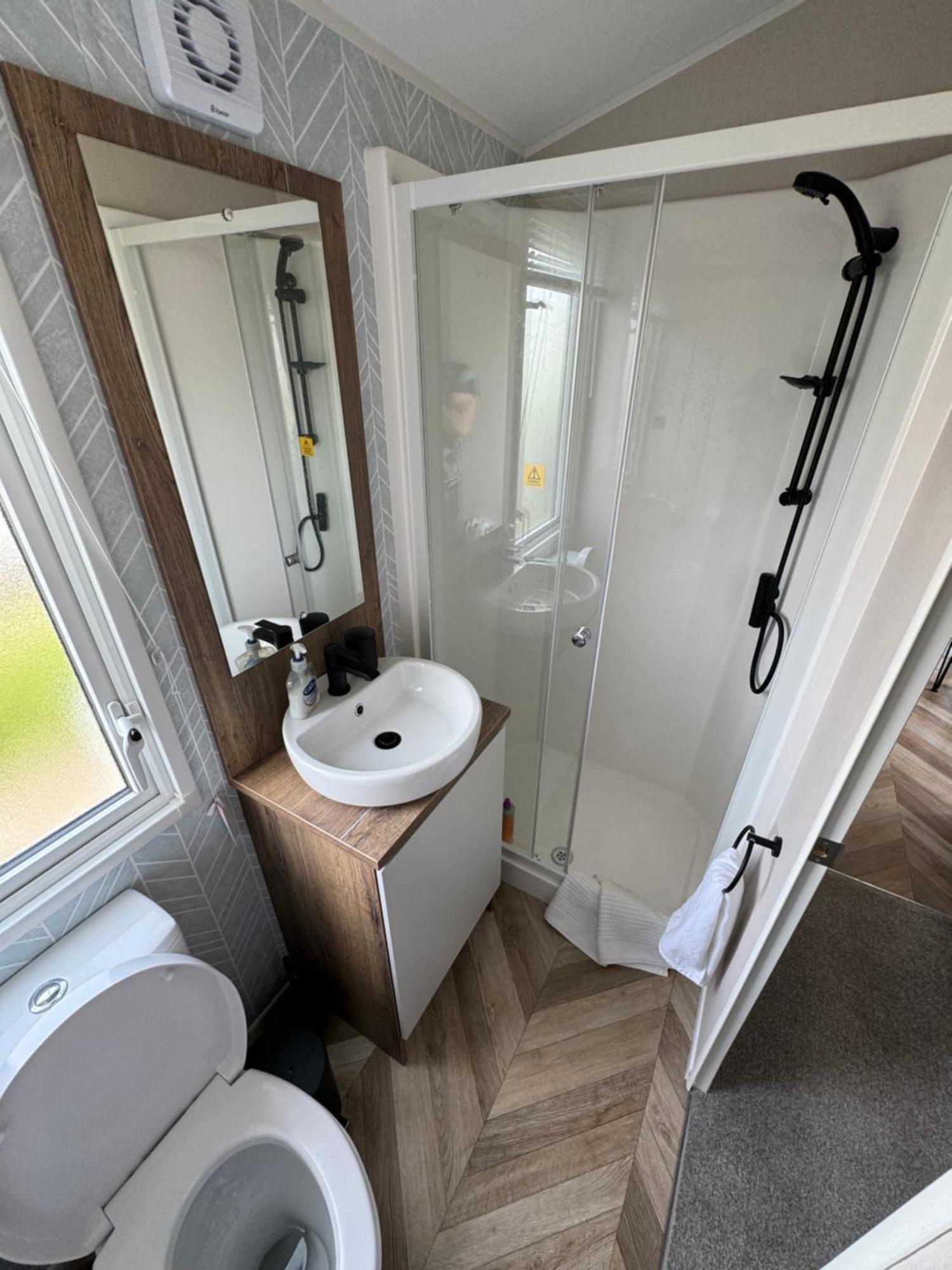 Sea La Vie Lodge New Quay  Bagian luar foto