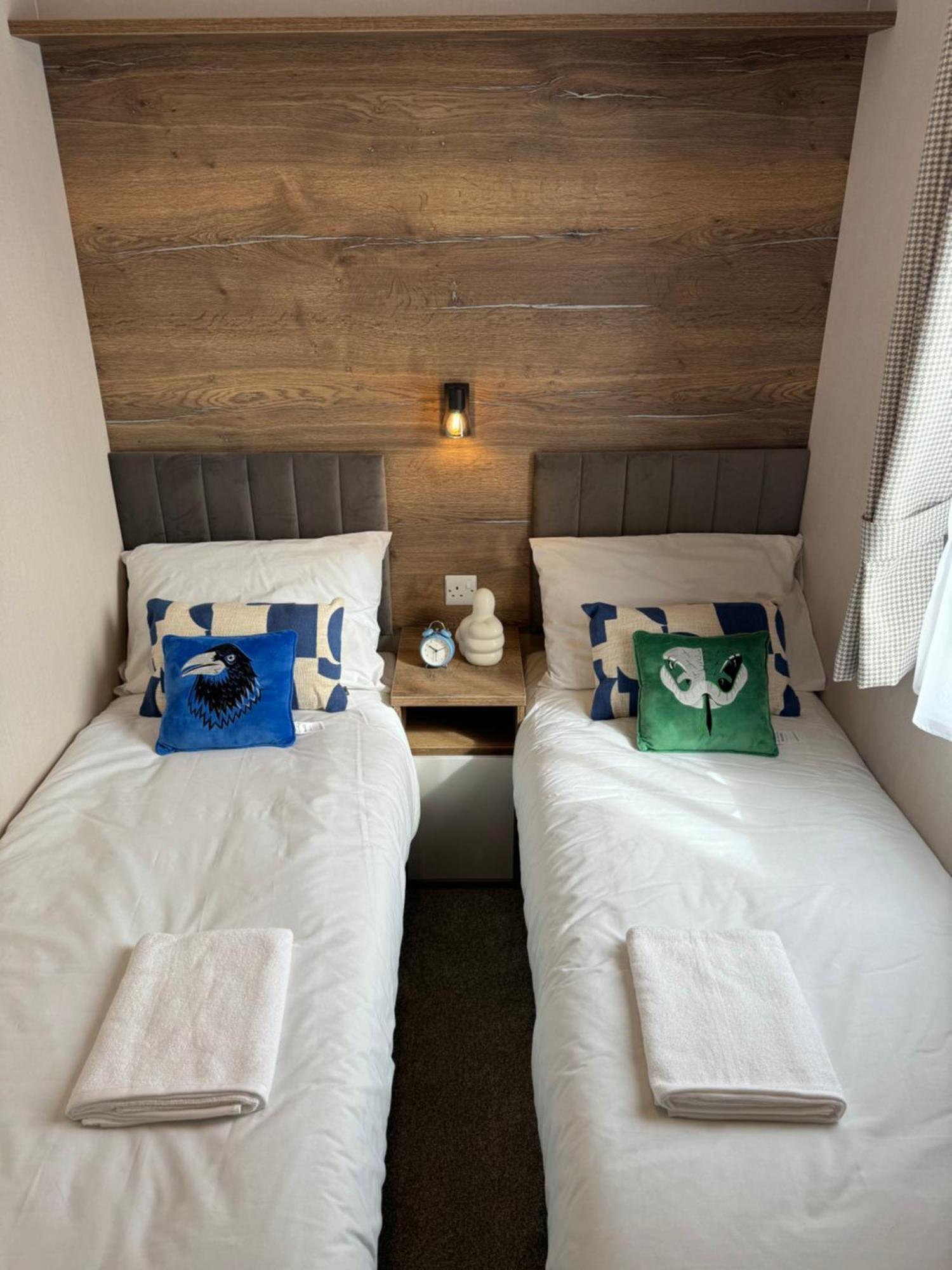Sea La Vie Lodge New Quay  Bagian luar foto